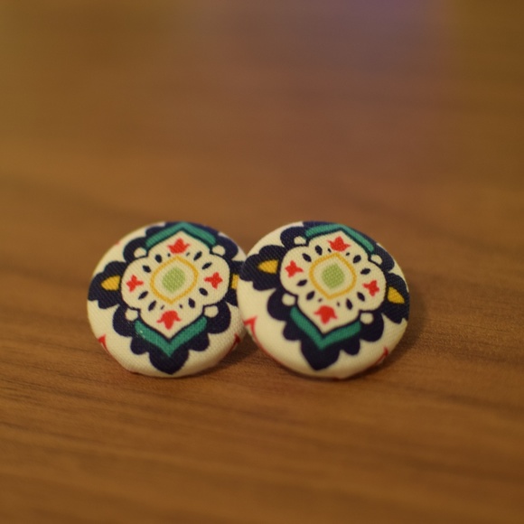 Handmade Button Earrings (Medium) - Picture 1 of 3